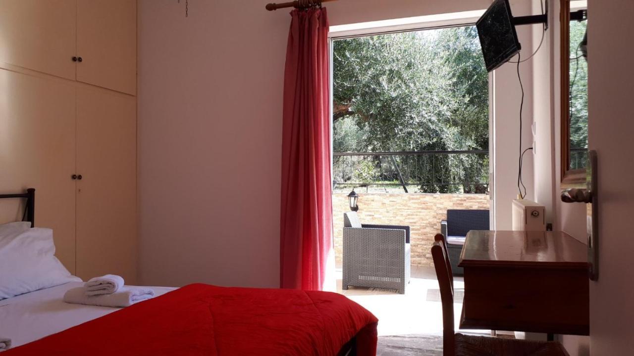 Katerina Apartments 칼라마타 외부 사진